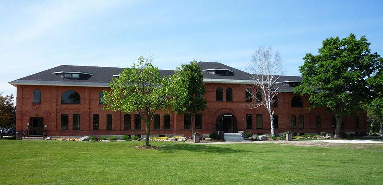 Universidade Estadual do Lago Superior