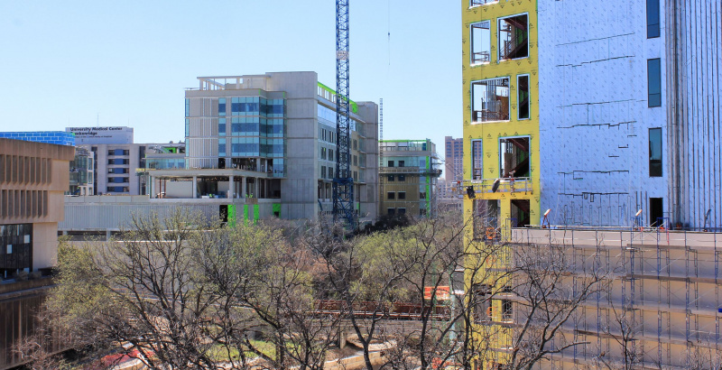Construção no Dell Seton Medical Campus em 2016