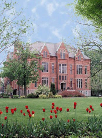 Tifinas universitāte