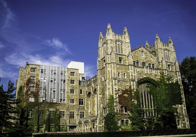 Edificio de investigación jurídica de la Facultad de Derecho de la Universidad de Michigan en Ann Arbor