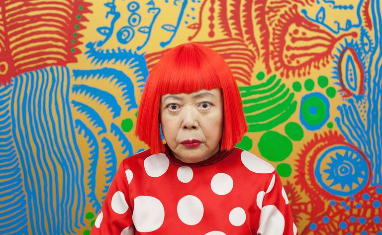 Portret japońskiego artysty Yayoi Kusama
